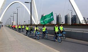 包含"全民骑行挑战赛：绿色出行新潮流"的词条