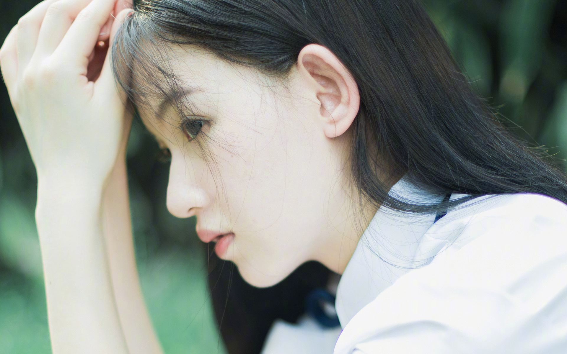 “未来足球之星：青少年足球比赛激烈争夺”，青少年足球大赛