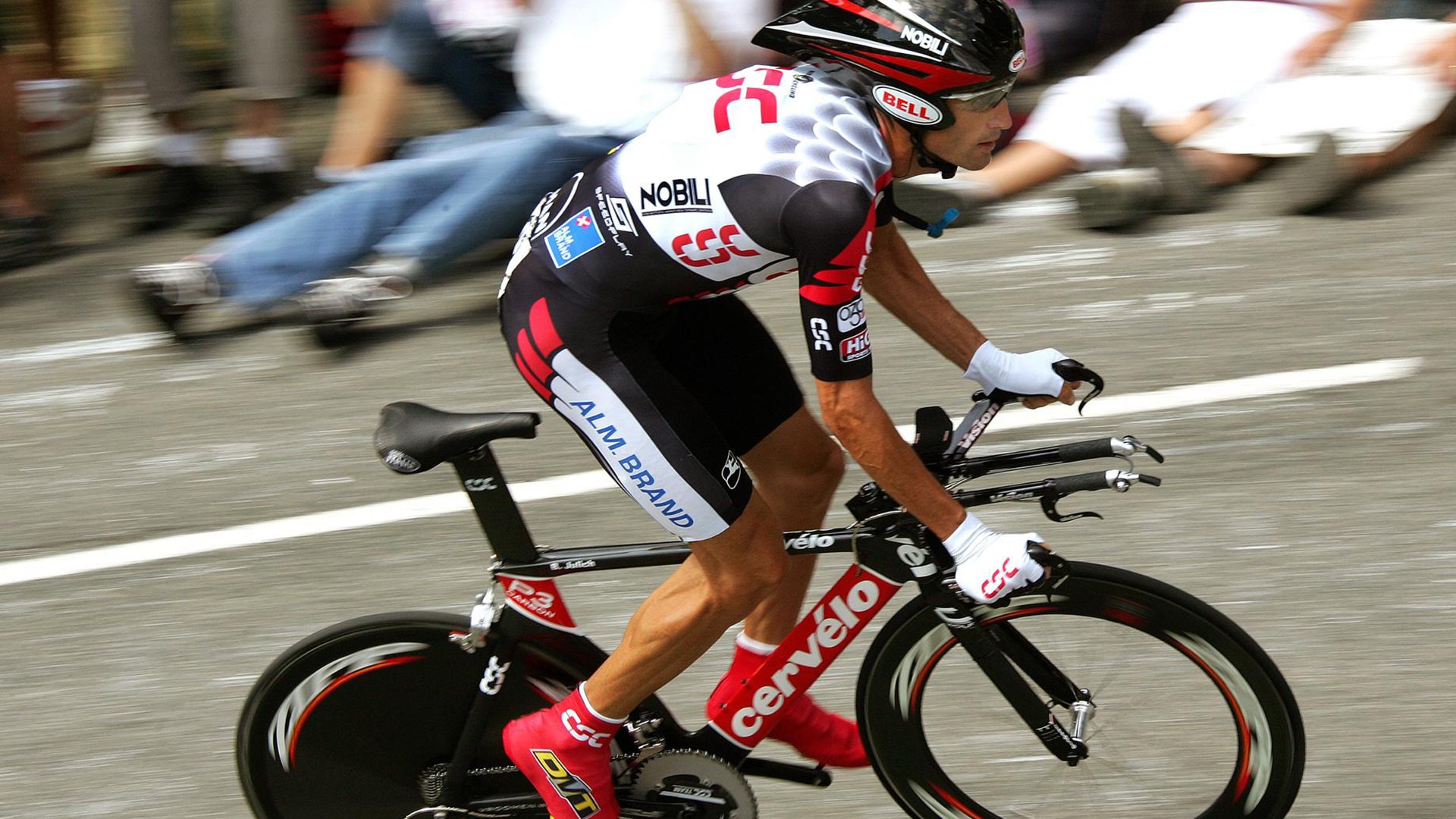 本赛季主流战术揭秘：高位压迫VS反击反扑，高位压迫的优点