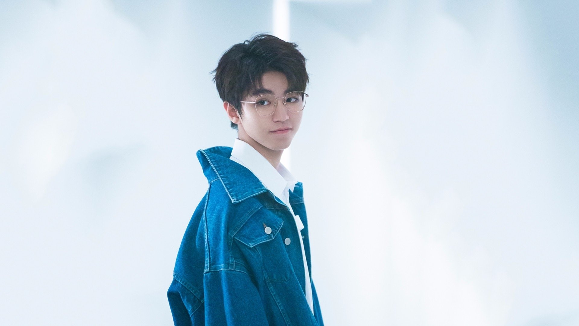 西班牙男足在欧洲杯小组赛中三战全胜晋级，西班牙 男足