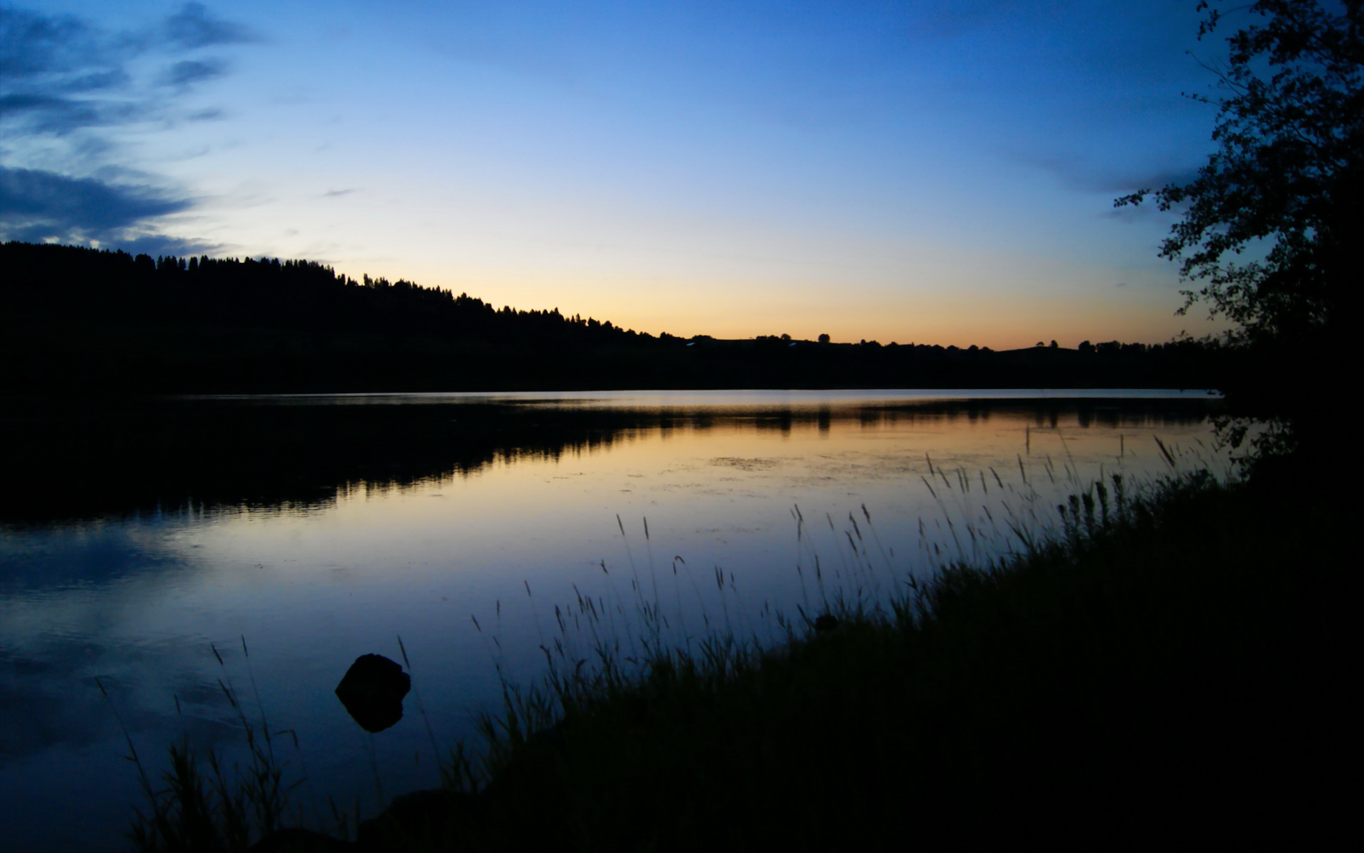 乒乓球队备战紧张状态稳步提升，乒乓球备战情况